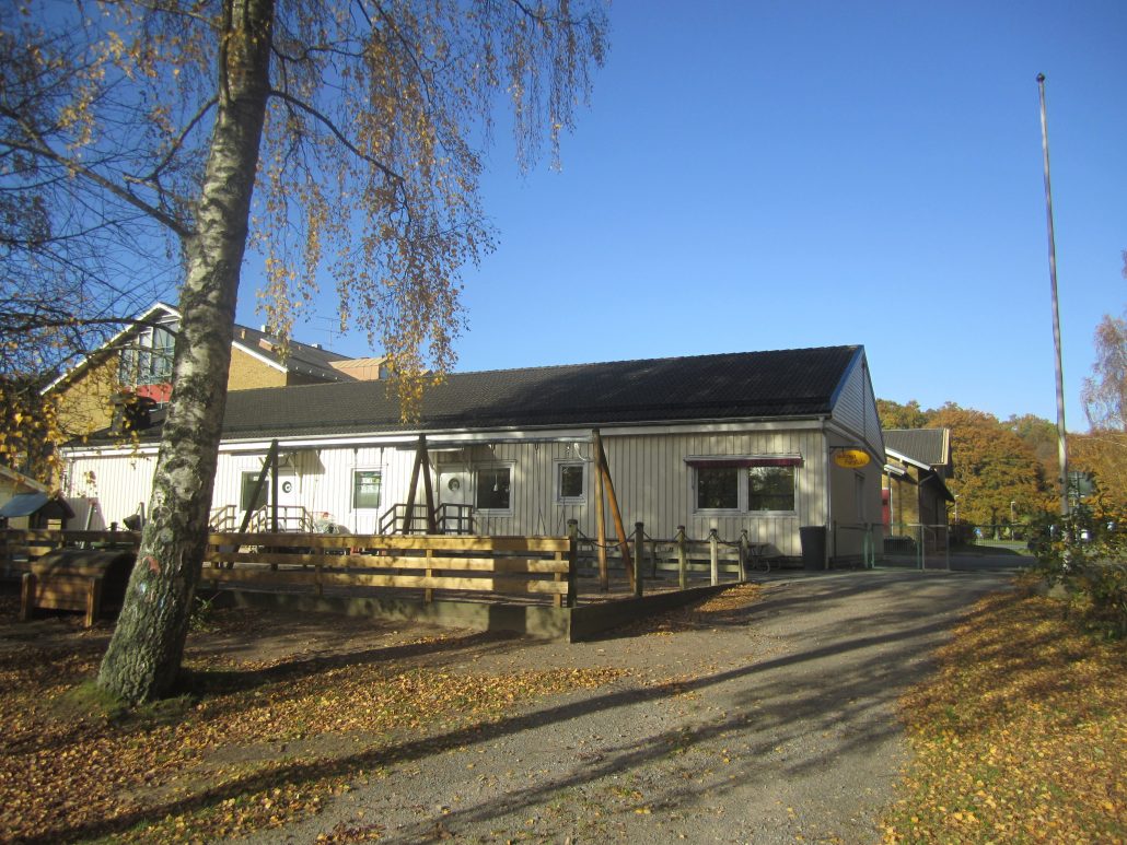 Utanför Nolhaga förskola.